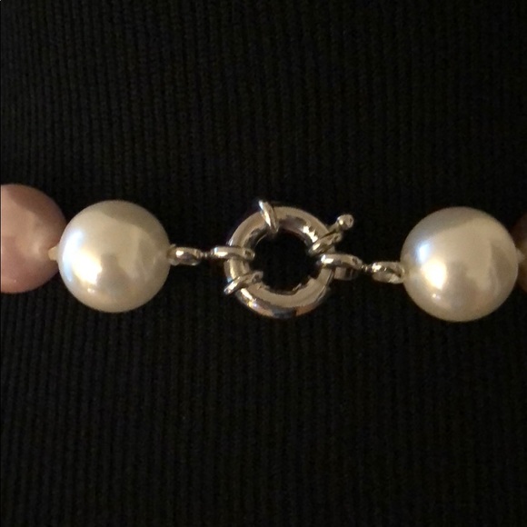 Givenchy Pearl Necklace - Picture 2 of 6
